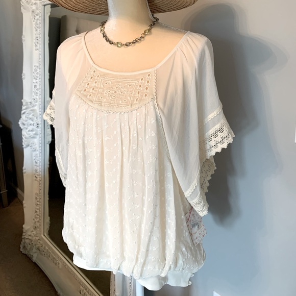 Free People NWT Alabaster Blouse